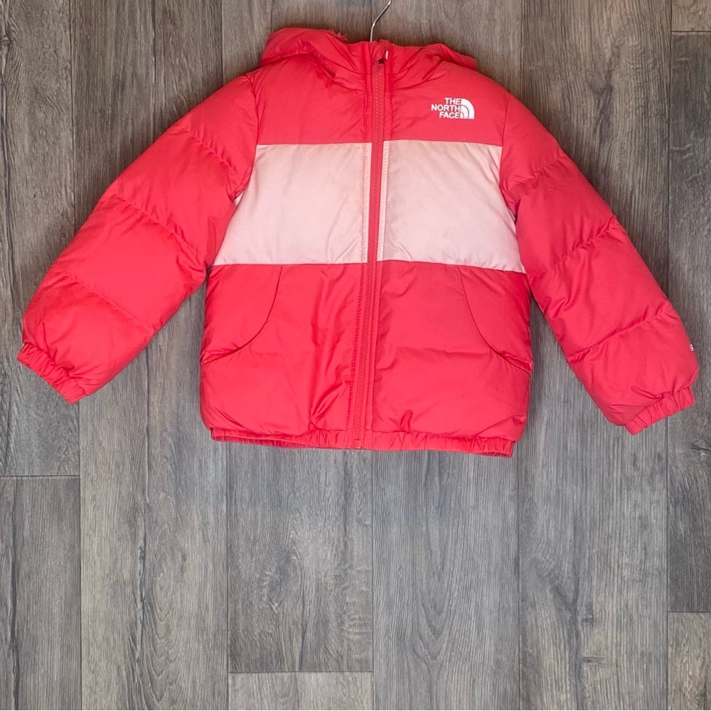 The North Face Girls 3T Pink Reversible Hooded Full Zip Puffer Faux